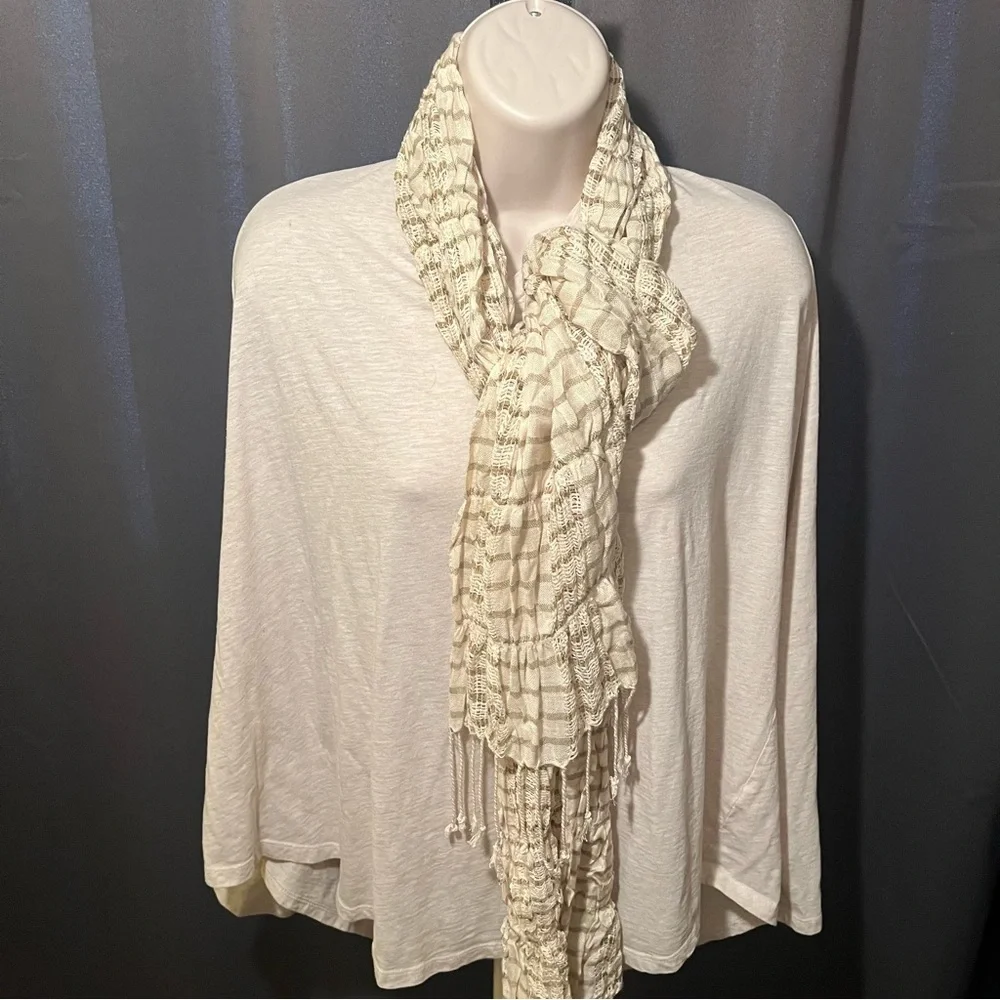 *FREE‎ with bundle! Set Cream Textured Scarf w taupe stripes & olive color.